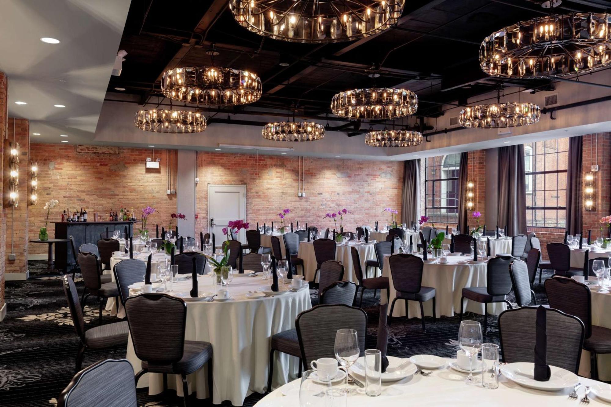 Foundry Asheville, Curio Collection By Hilton Hotel